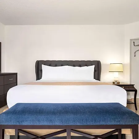 Travelodge By Wyndham Las Vegas-3