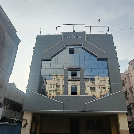 The Dolphin Park Hotel, Virugambakkam-3