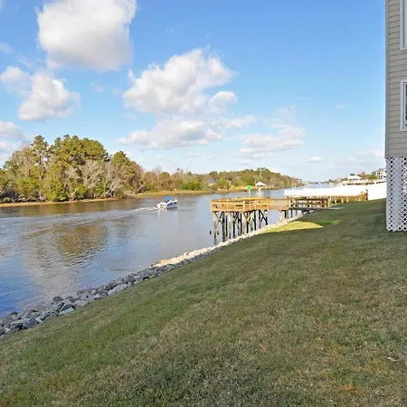 Waterway Landing Gated Community 2Br Condo-2