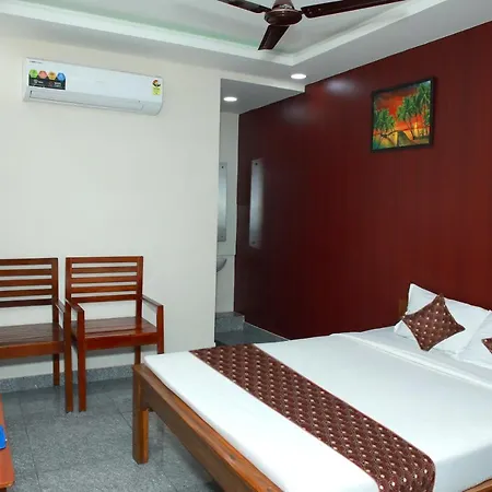 Redstone Hotel - Near Us Consulate Nungambakkam-3