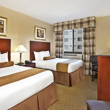 Best Western Plus Arena Hotel-2