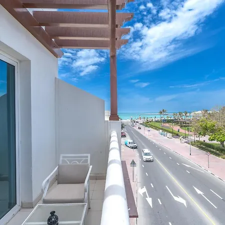 Beach Walk Boutique Jumeirah-3