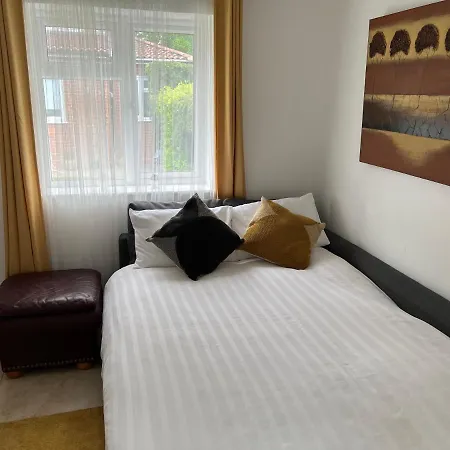 Dannifar Guest House-3