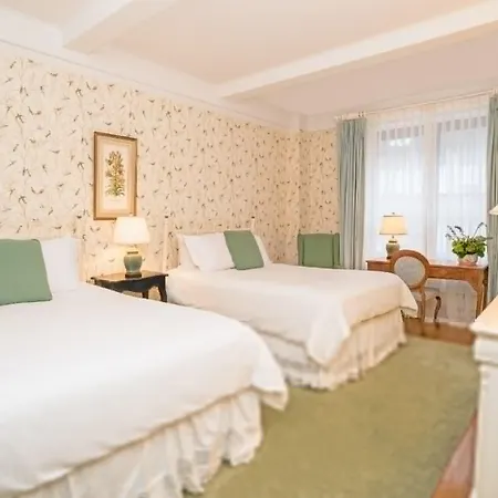 Roger Smith Hotel-2