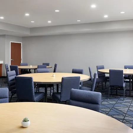 Courtyard By Marriott Las Vegas Stadium Area-2