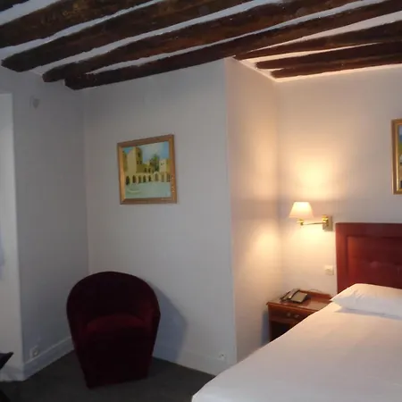 Hotel Les Degres De Notre Dame-2