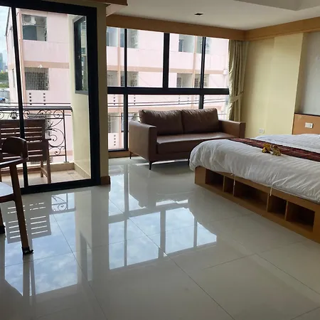L18 Residence-3