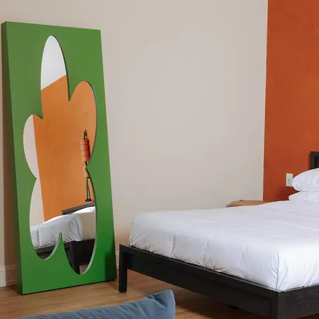 Yowie Hotel-2