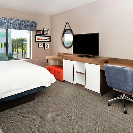 Hampton Inn Phoenix Airport North-2