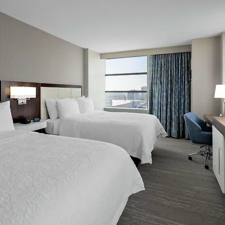 Hampton Inn Chicago Mccormick Place-3