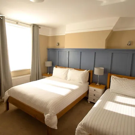 Salamander Guest House-2