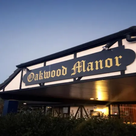 Oakwood Manor Motor Lodge-3