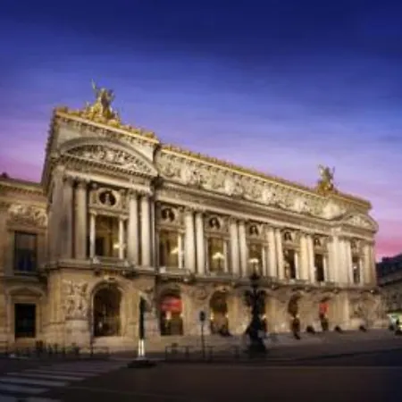 Hotel Royal Opera-3