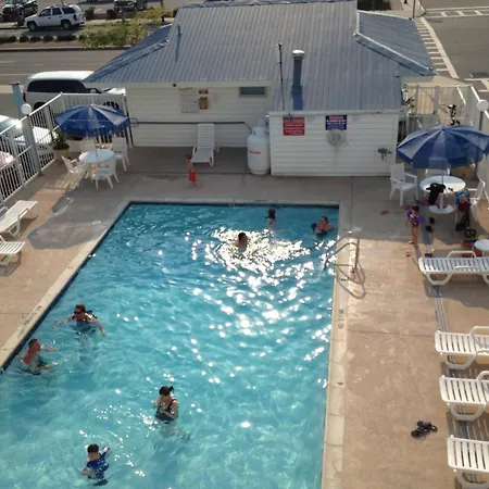 Thunderbird Beach Motel-2