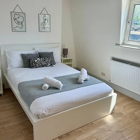 Frederick House-2