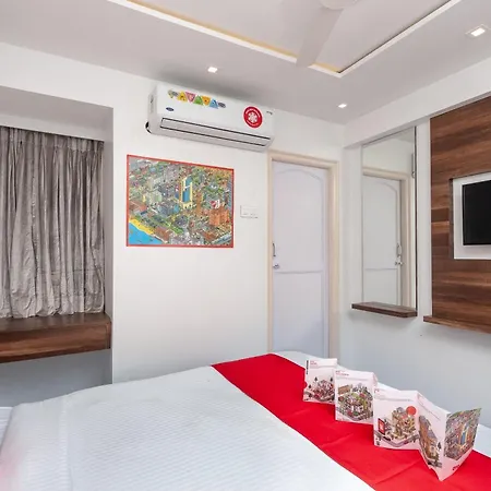 Super Oyo Capital O Admire Suit Hospitality-2