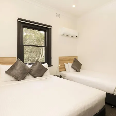 Glenferrie Lodge-2
