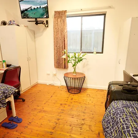 Coogee Beachside Hostel-3