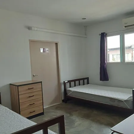 Sleep Dee Hostel-2