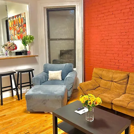 Spacious 2 Bedroom In East Village Nyc-3