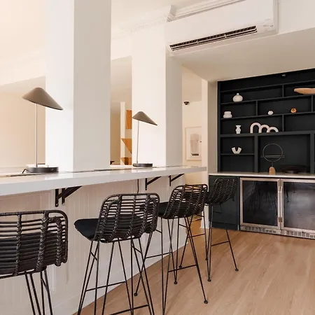 Dupont Circle Embassy Inn By Found-2