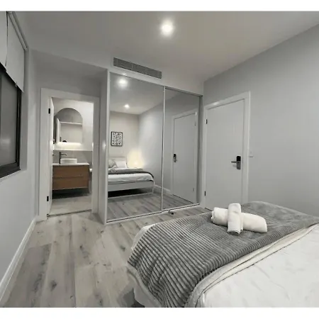 Macquarie Guest House-3