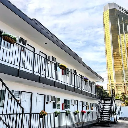 Nirvana Hotel-3