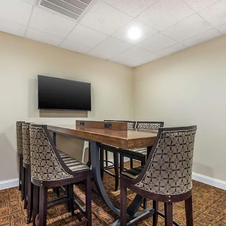 Best Western Ocean City Hotel And Suites-3