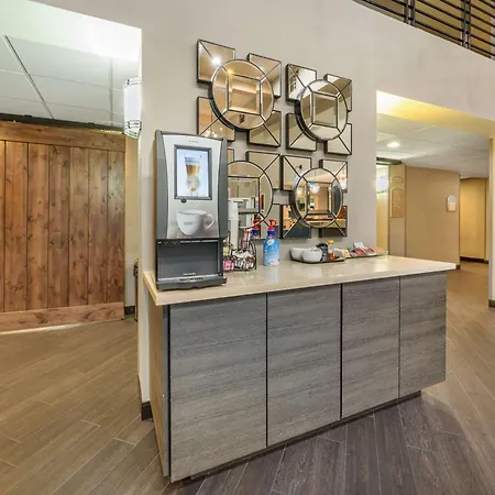 Best Western Plus North Las Vegas Inn & Suites-2