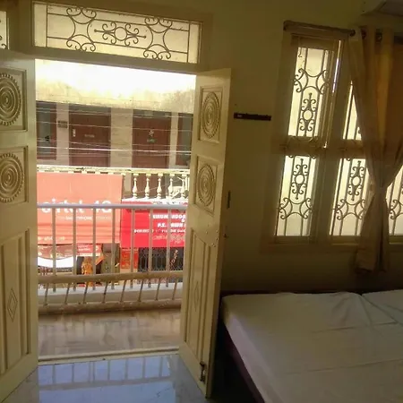 Pmr Enclave Near Apollo Hospital-3