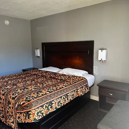 Apache Motel-2