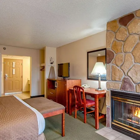 Park Tower Inn-2