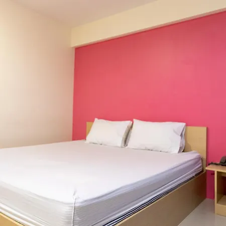 Sixty Star Love Place Hotel-2