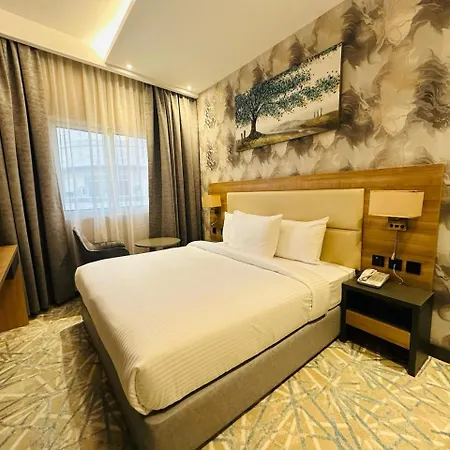 Sky Park Hotel-2