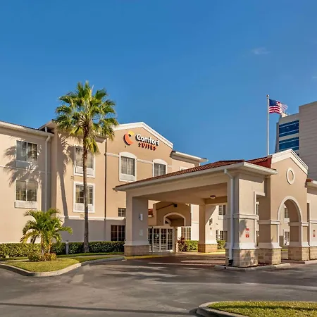 Comfort Suites Downtown-3
