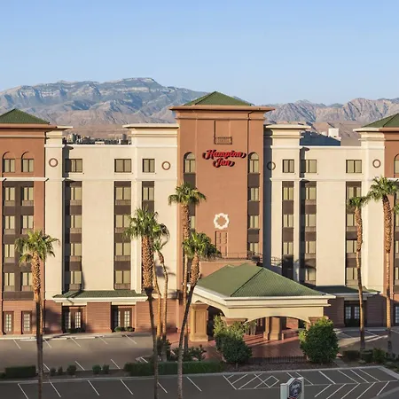 Hampton Inn Tropicana-3