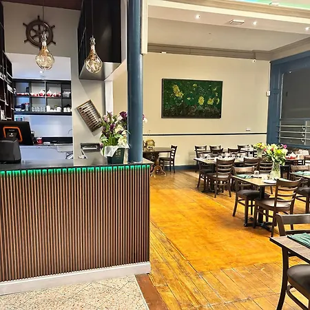 Green Ariana Hotel - Near Wembley And Central London-2