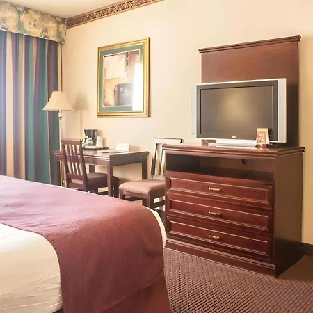 Four Queens Hotel & Casino-2