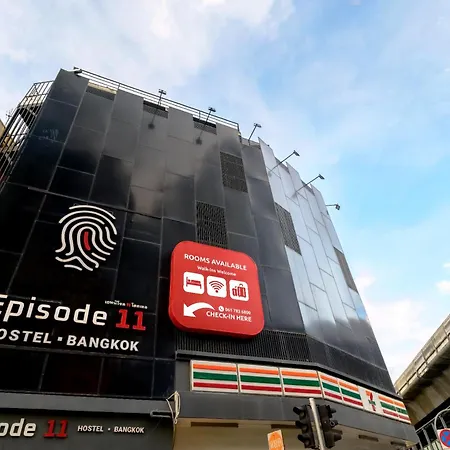 Episode 11 Hostel Sukhumvit-2