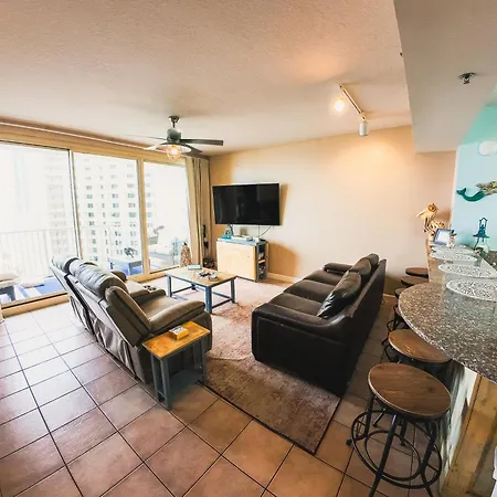 Updated Beach Condo At The Shores Of Panama Condos - Unit 918-3