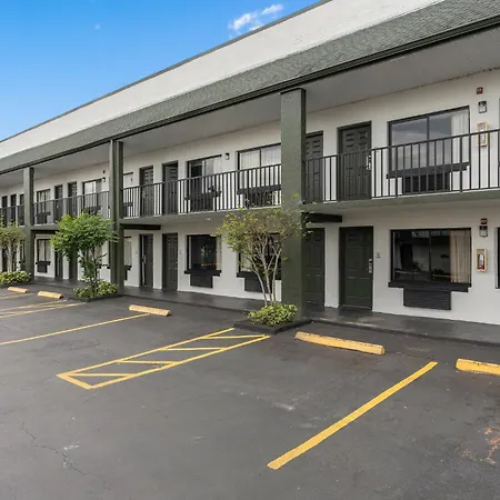 Baymont By Wyndham Orlando Downtown-2