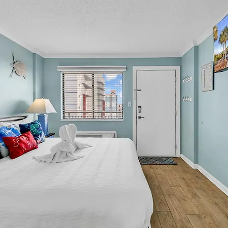 Bluewater Resort 1501-3