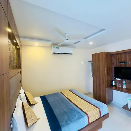 The Hydel Park - Business Class Hotel - Near Central Railway Station-3