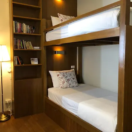 Suneta Hostel Khaosan-3