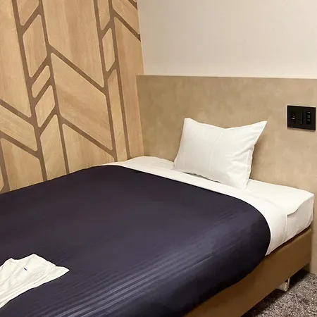 Hotel Livemax Budget Shinbashi-3