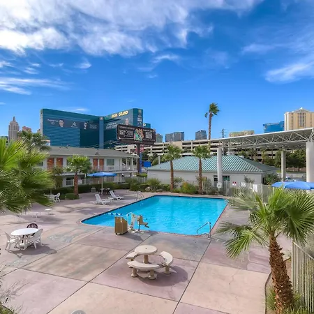 Tropicana Stays By Townhouse-3