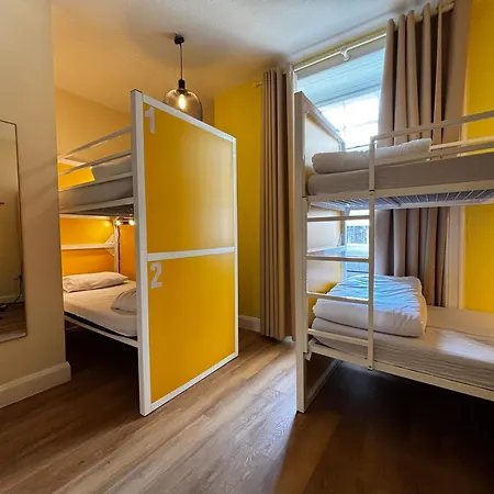 Safestay Edinburgh Cowgate-3