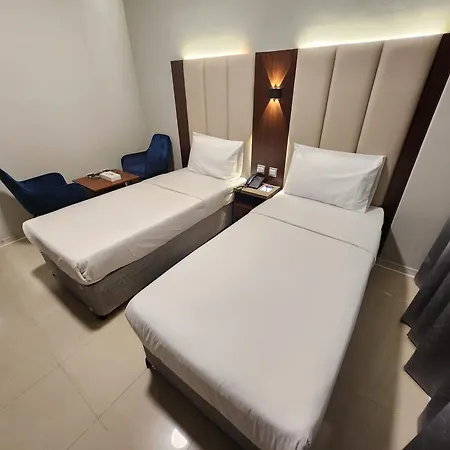 Melody Queen Hotel By Aura-3