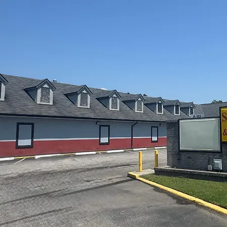 Studios & Suites 4 Less Virginia Beach-2