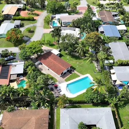 Home Wpool By Dream Vacation Unit 332-2